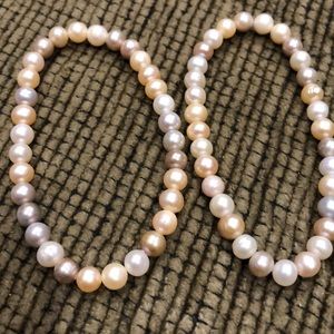Pearl beaded bracelet (#420)